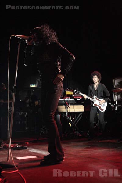 THE MARS VOLTA - 2008-03-05 - PARIS - Olympia - Omar Alfredo Rodríguez-López - Cedric Bixler-Zavala